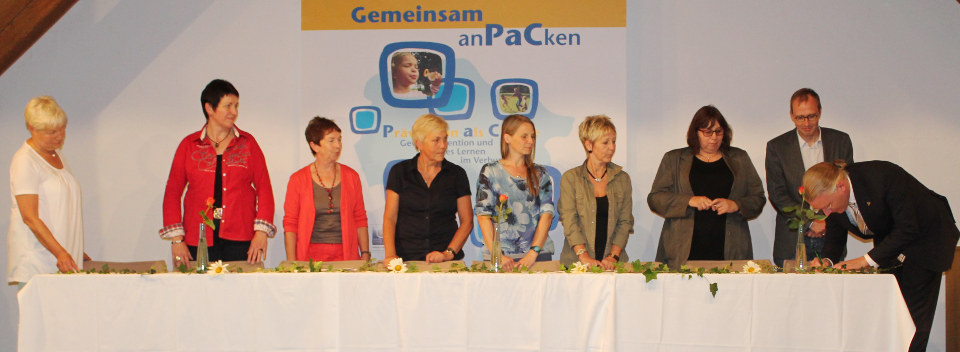 Vertragsunterzeichnung